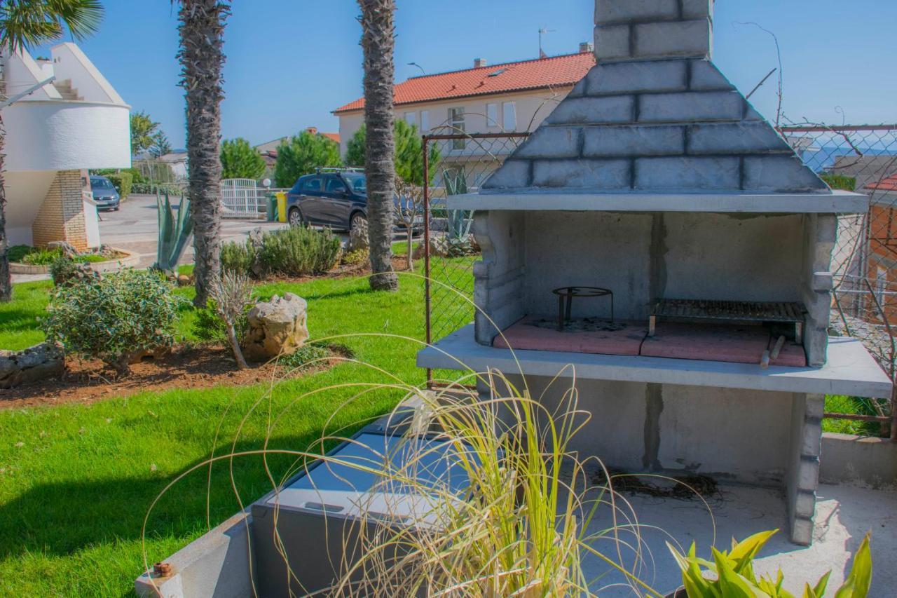 Apartments Grand & Plav In Krk クルク エクステリア 写真