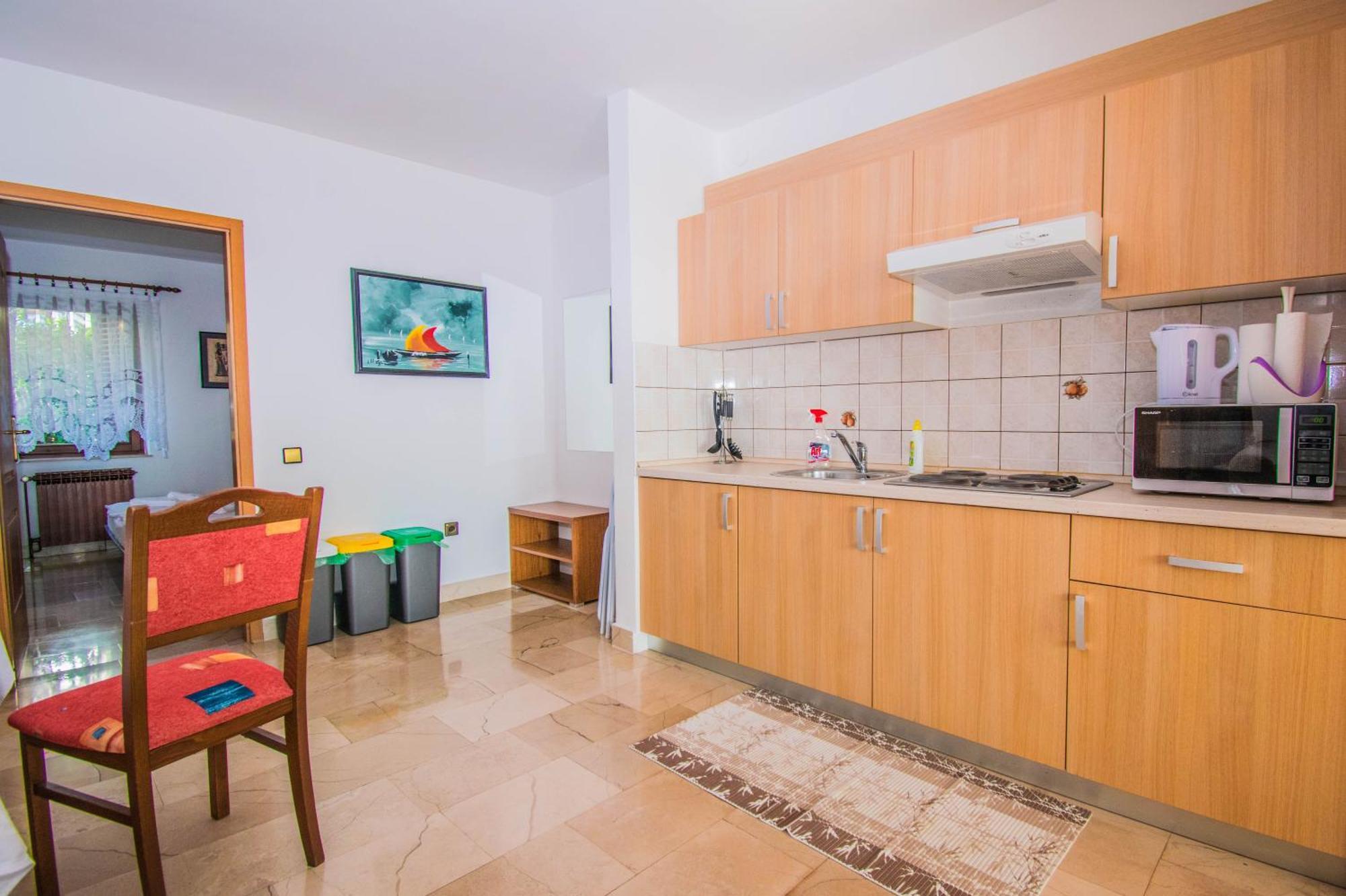 Apartments Grand & Plav In Krk クルク エクステリア 写真